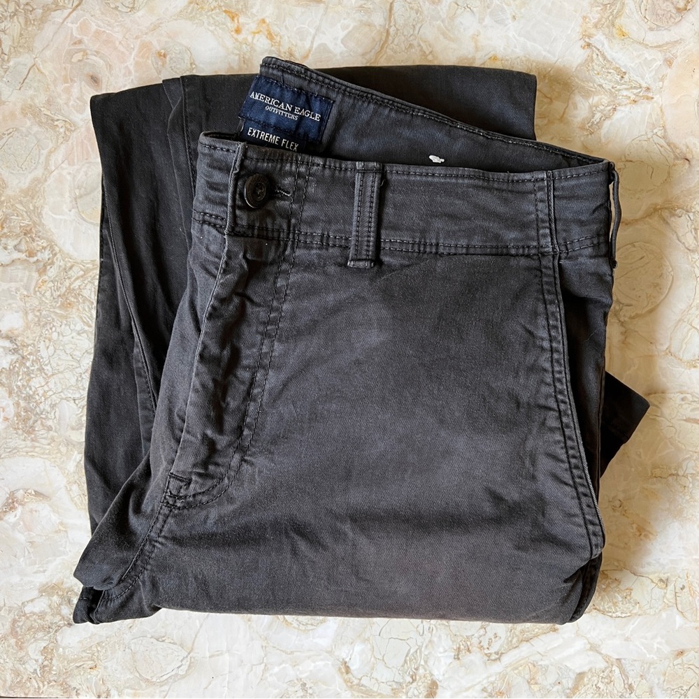 32 x 36 American Eagle Extreme Flex Washed Fade Gray Original Straight GUC